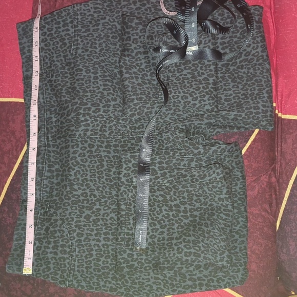 Leopard Leggings XXL (20) - Picture 8 of 12